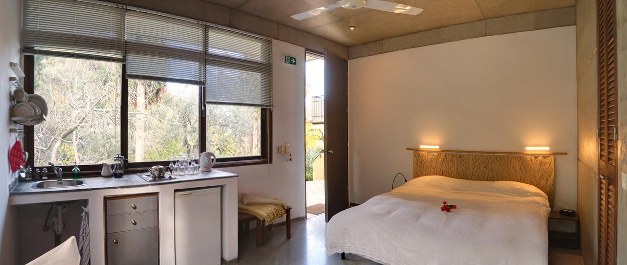 Apartment Kyparissi &